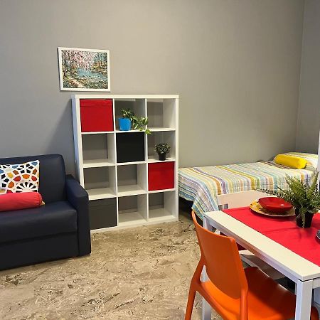 Bnbook Monolocale Beatrice Rho Fiera Zewnętrze zdjęcie